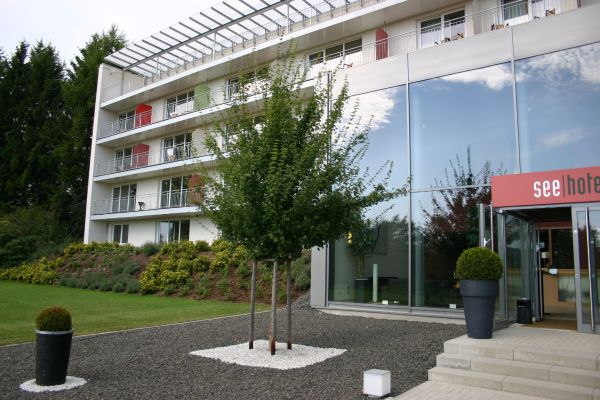 Seehotel (Kell am See)